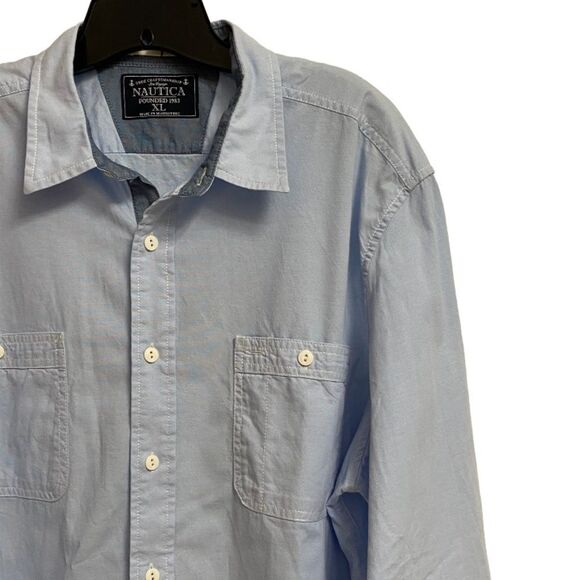 Nautica's Men's Light Blue Button Down Shirt Size XL Long Sleeve Cotton Soft - Picture 4 of 11